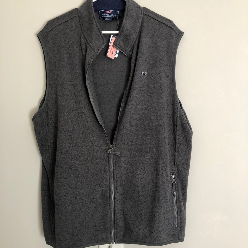 Men’s vineyard vines grey/gray vest